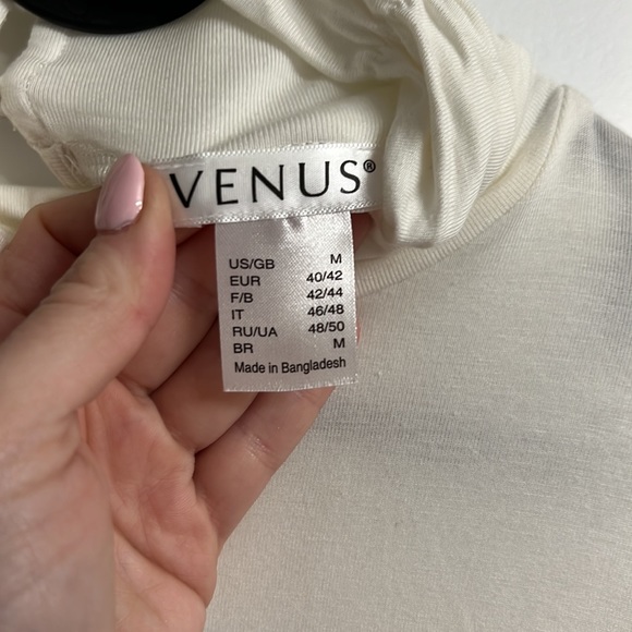 Venus off-white turtle neck top, size medium - Picture 7 of 7